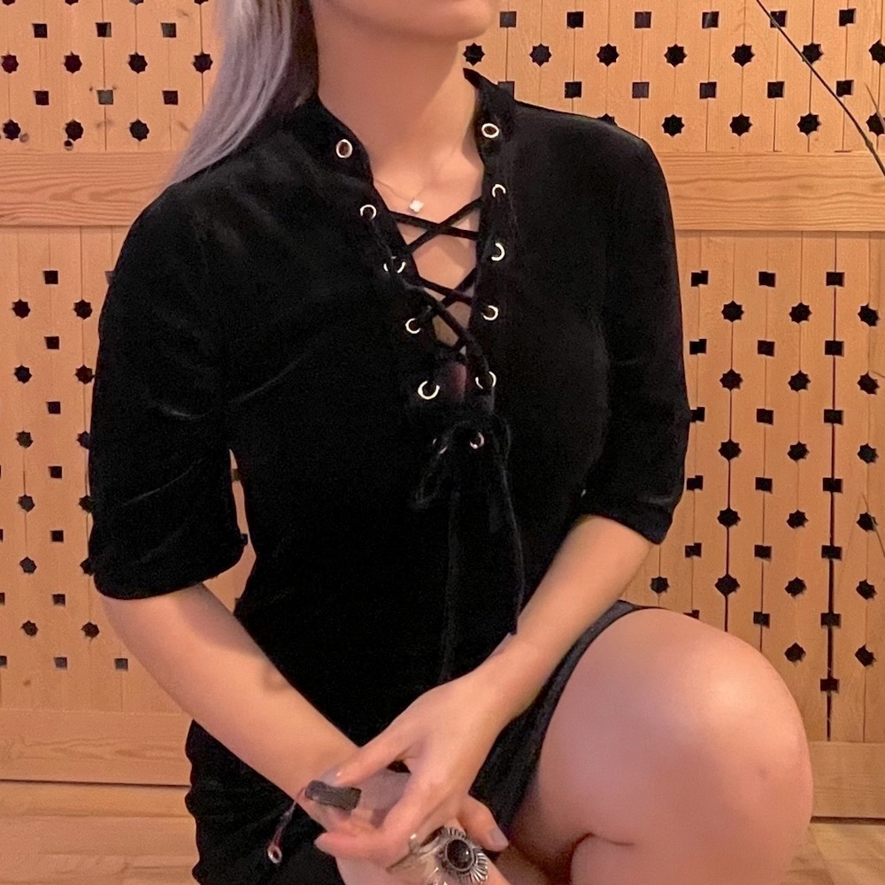 Lace up velvet dress SMALL